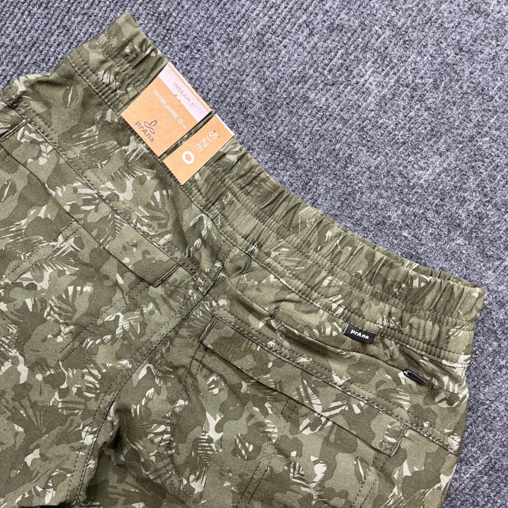 Prana Women Size 0 Olive Green Camo Palm Leaf Shorts 5 Inch Inseam NWT Outdoor